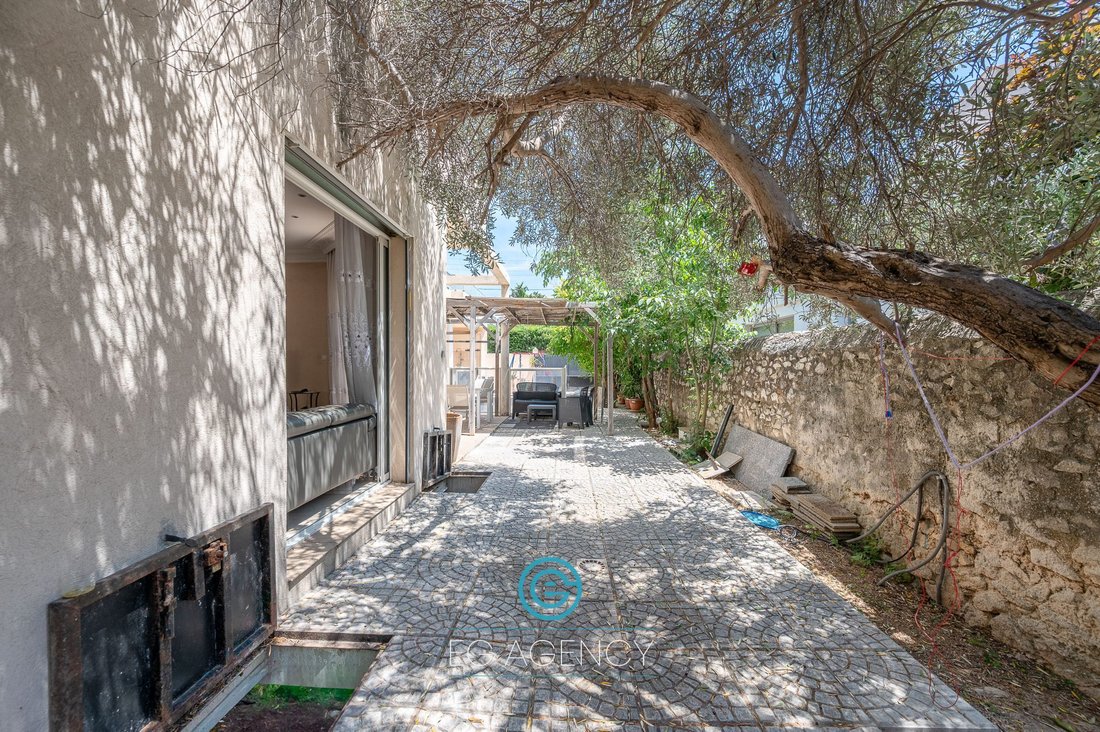 Villa in Vieille Chapelle, 8e Arrondissement, Marseille 4 - 15874795