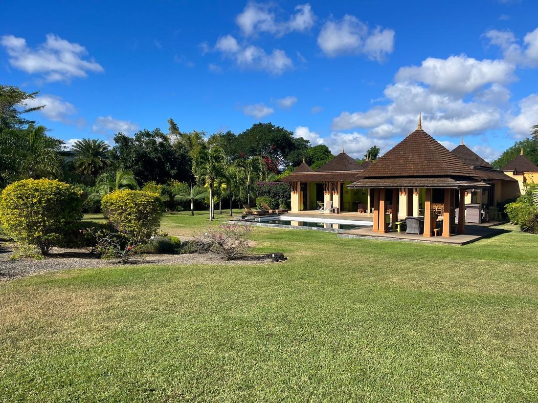 Villa in Tamarin, Rivière Noire District, Mauritius 5 - 15875037