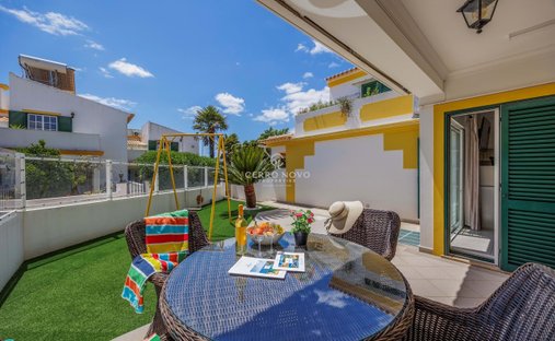 Villa à Olhos de Agua, Algarve, Portugal 1