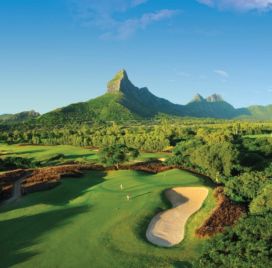 Villa in Tamarin, Rivière Noire District, Mauritius 1 - 15875037