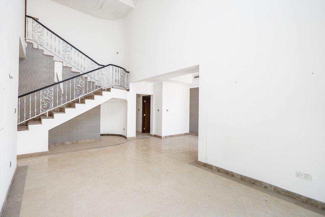 Villa in Jumeirah Islands / Juzur Jumeirah, Dubai, United Arab Emirates 2 - 15866507