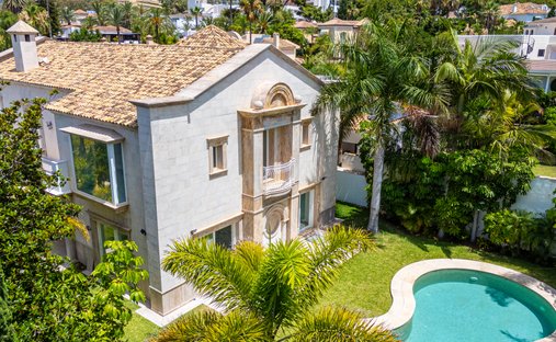 Villa in Marbella, Andalusia, Spain 1