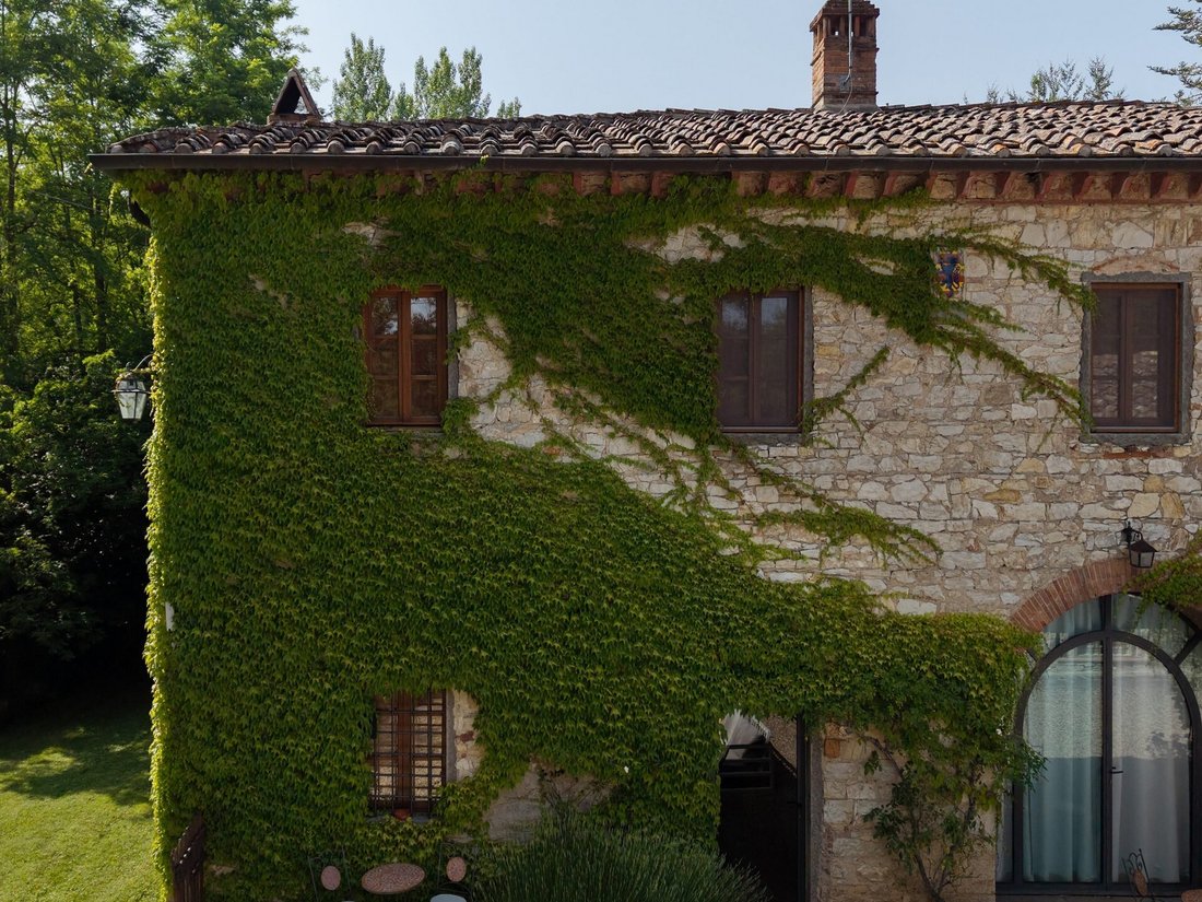 Villa in Gaiole in Chianti, Tuscany, Italy 2 - 15875267