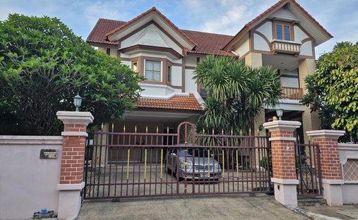 Casa en Bang Phrom, Bangkok, Tailandia 1