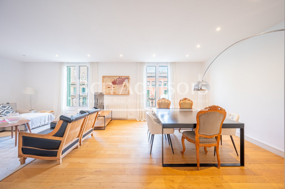 Apartment in Eixample, Barcelona, Spain 2 - 15876798