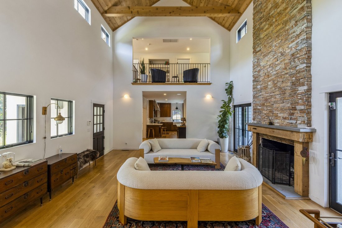 East Hampton, New York, United States 3 - 15879347
