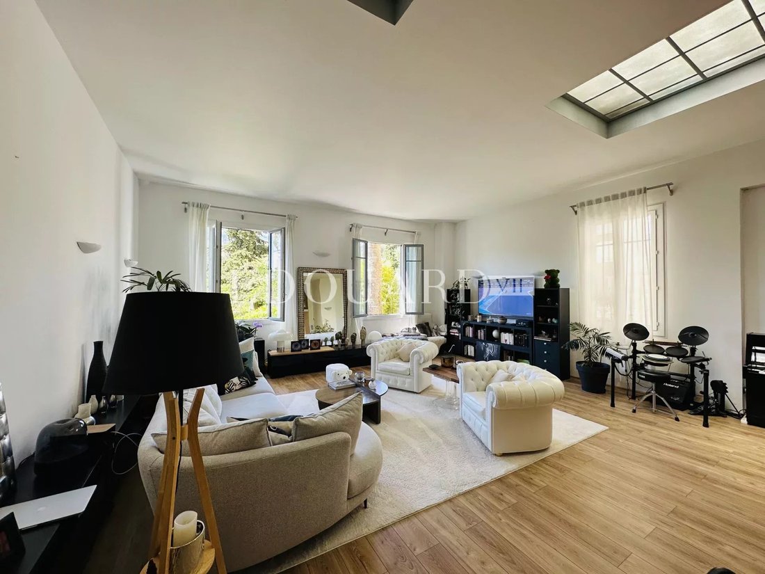 Apartment in Menton, Provence-Alpes-Côte d'Azur, France 2 - 15875347