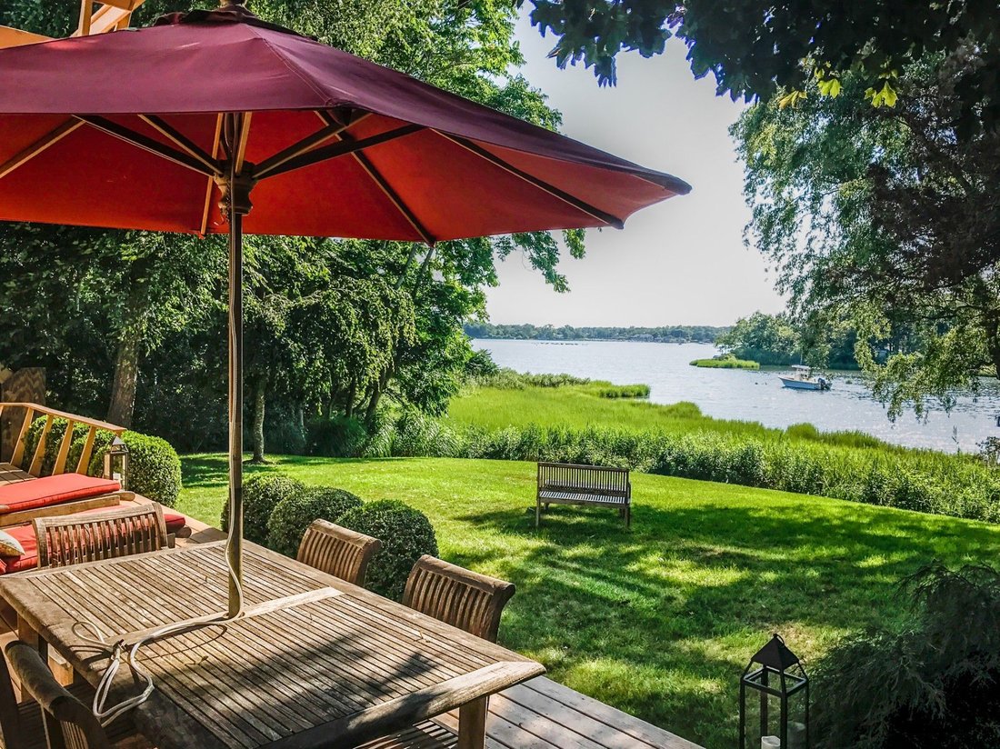 Southampton, New York, United States 1 - 15877933