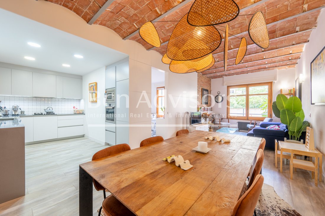 Apartment in Eixample, Barcelona, Spain 1 - 15876844