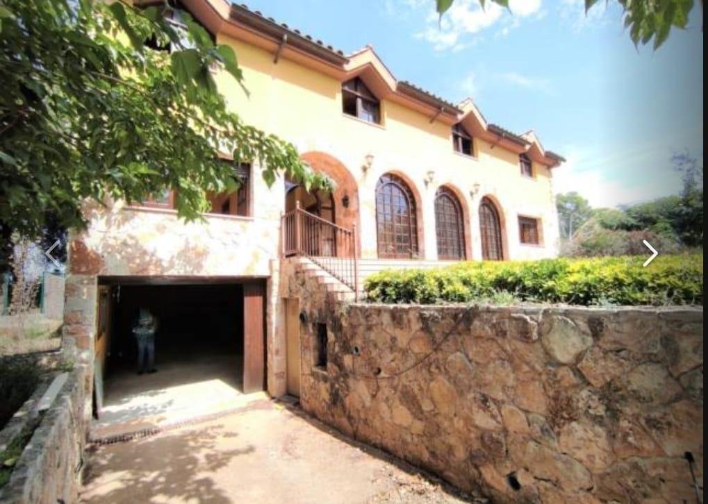 Villa in Montcada i Reixac, Catalonia, Spain 3 - 15881462