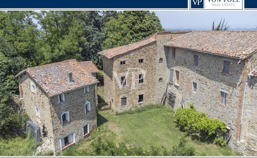 Castle in Casalfiumanese, Emilia-Romagna, Italy 1