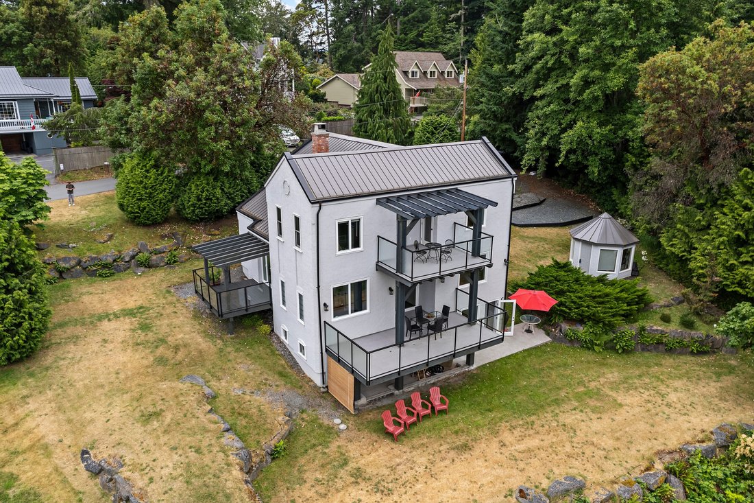 House in Duncan, British Columbia, Canada 2 - 15877049