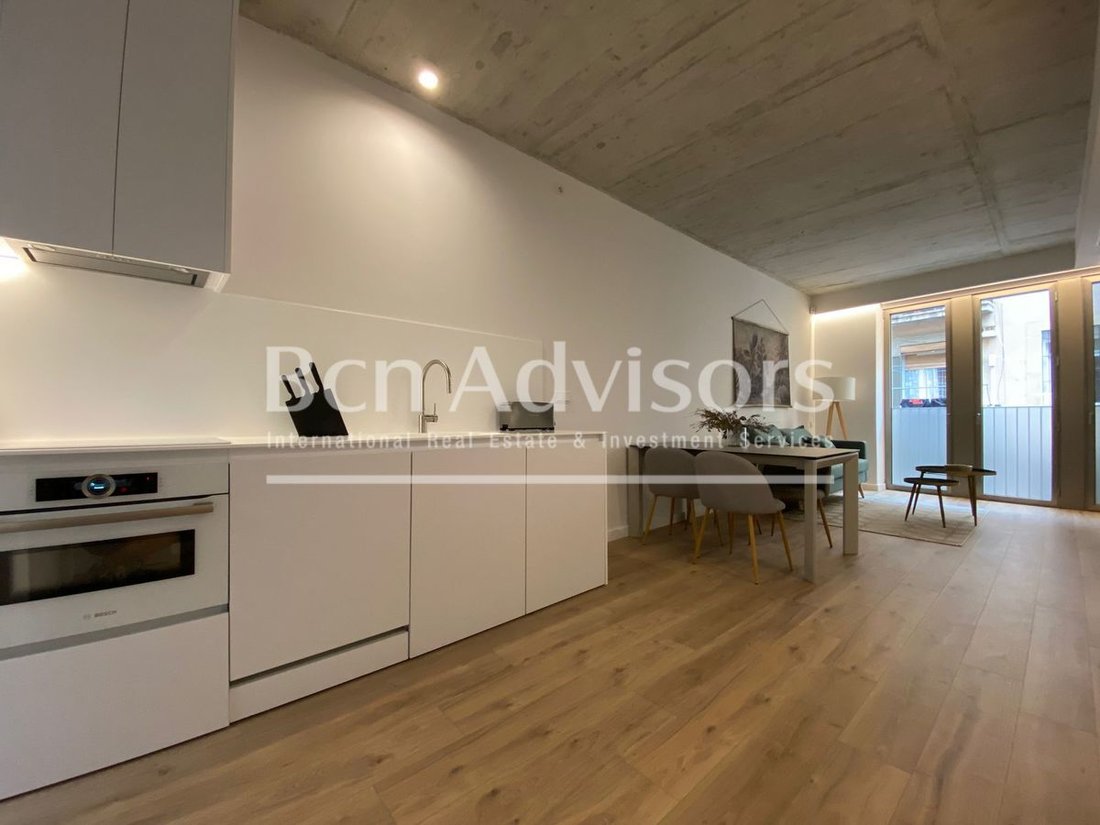 Apartment in Ciutat Vella, Barcelona, Spain 4 - 15876852