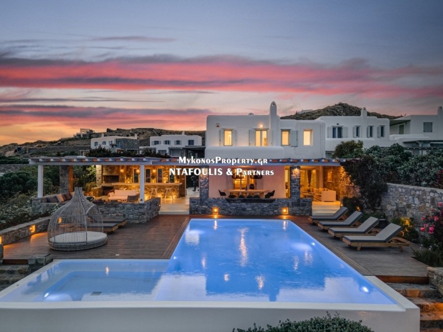 Villa in Ano Mera Community, Aegean, Greece 1 - 15873606