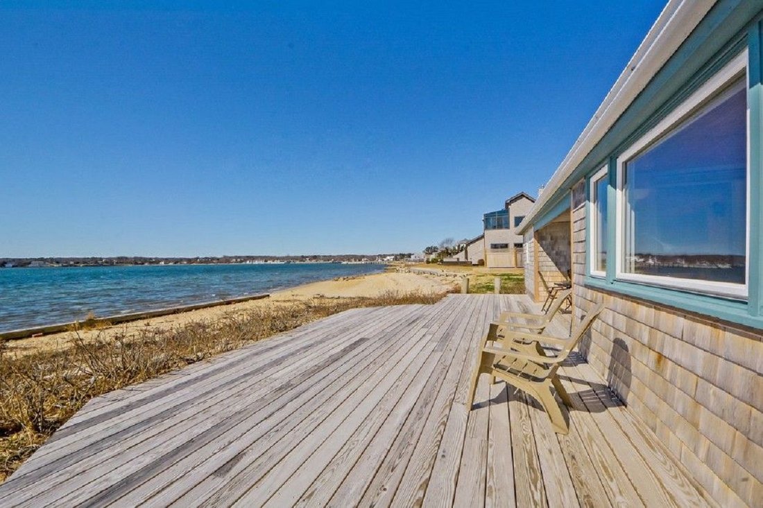 Hampton Bays, New York, United States 1 - 15879278