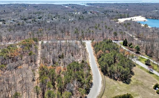 Land in Westhampton, New York, United States 1