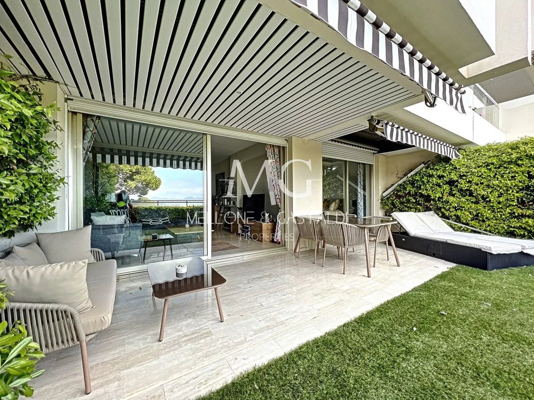 Apartment in Vieux Cannet, Le Cannet, France 3 - 15879956
