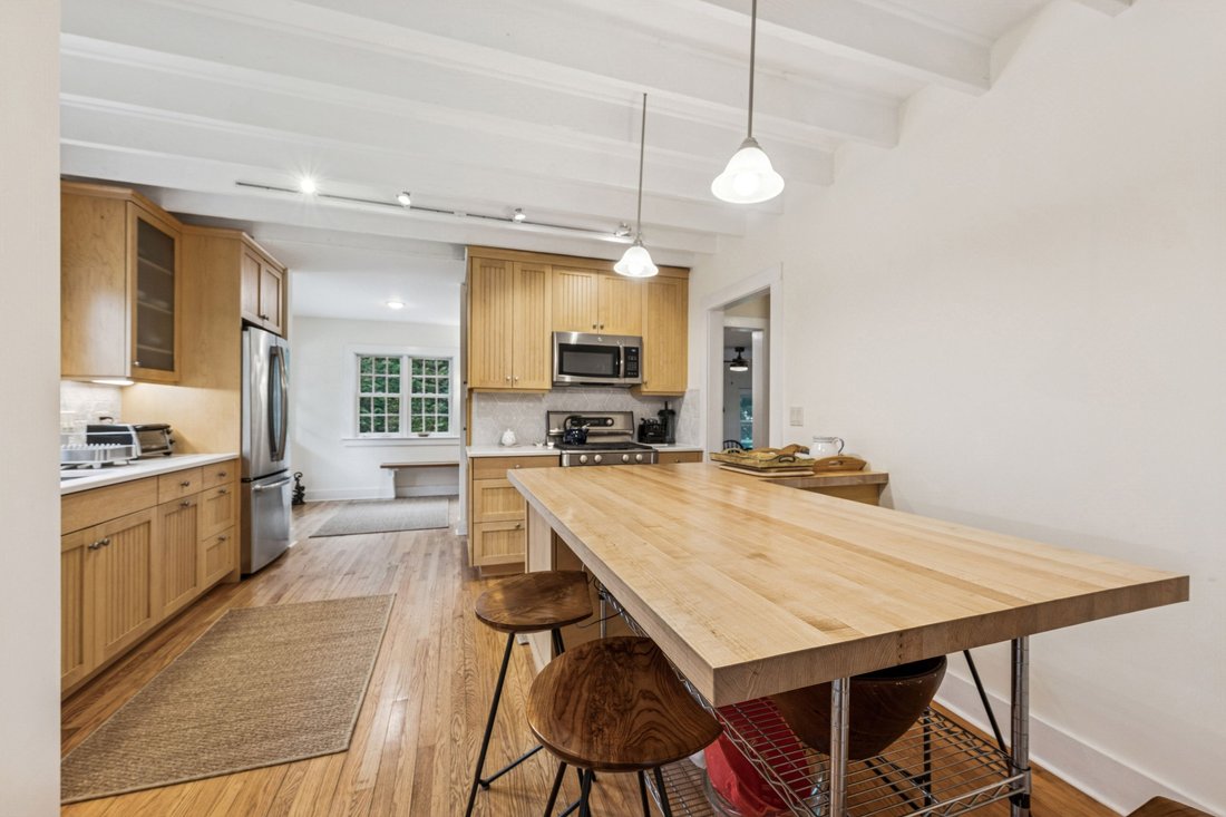 Southampton, New York, United States 4 - 15879340