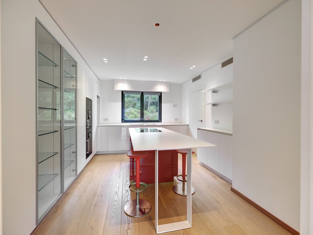 Apartment in Saint Nicolas, Cannes, France 4 - 15879821