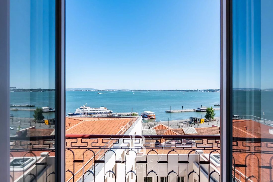 House in Santa Maria Maior, Lisbon, Portugal 2 - 15875922