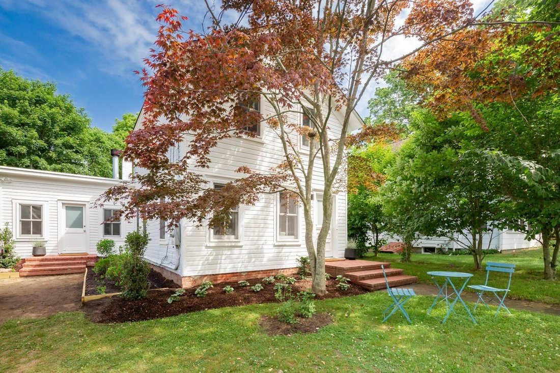 Sag Harbor, New York, United States 2 - 15878886