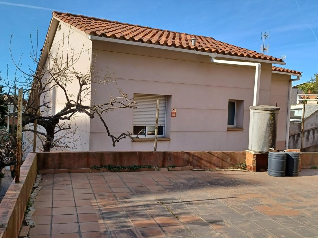 House in Esplugues de Llobregat, Catalonia, Spain 1 - 15880207