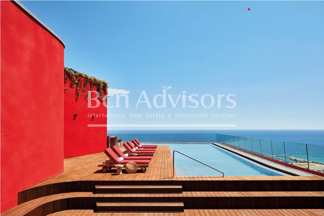 Estate in Sant Martí, Barcelona, Spain 1 - 15876706