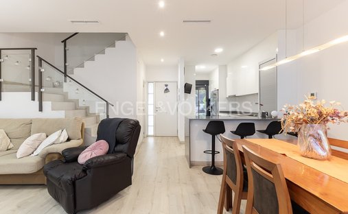 House in Quatre Carreres, Valencia, Spain 1