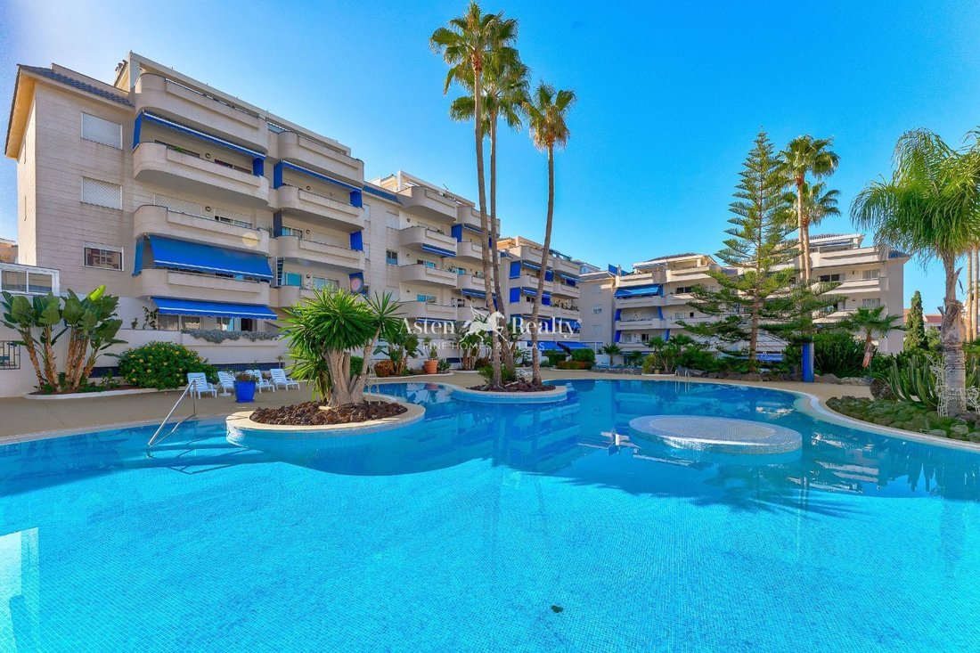 Apartment in Los Cristianos, Canary Islands, Spain 2 - 15875823