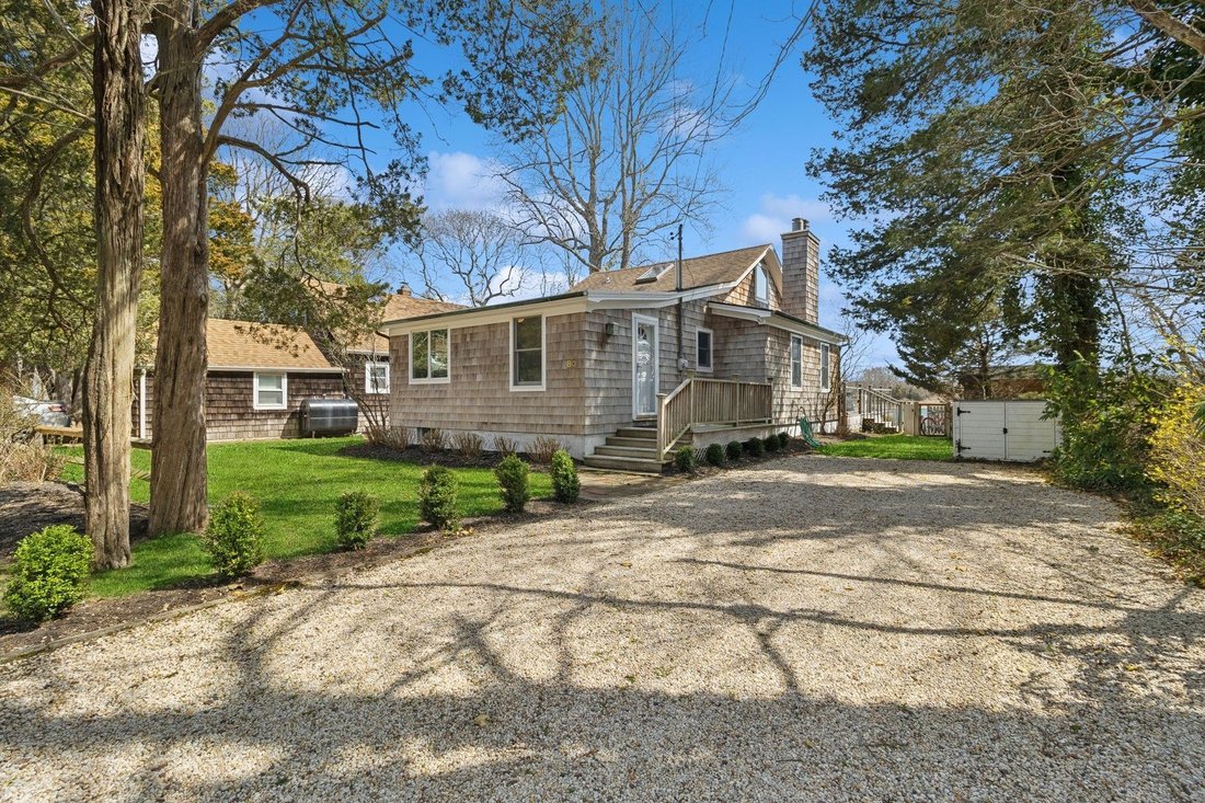 Southampton, New York, United States 1 - 15877940