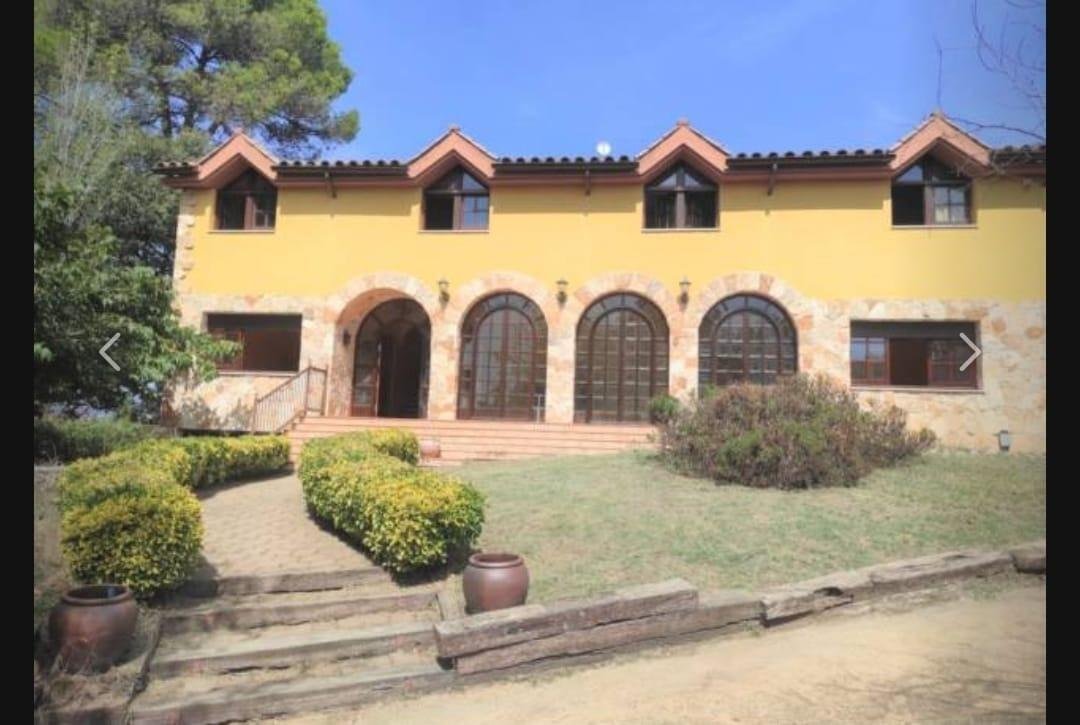 Villa in Montcada i Reixac, Catalonia, Spain 1 - 15881462