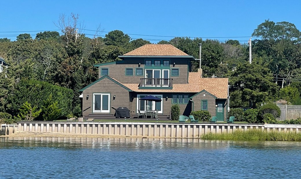 Hampton Bays In Hampton Bays, New York, United States For Rent (15877750)