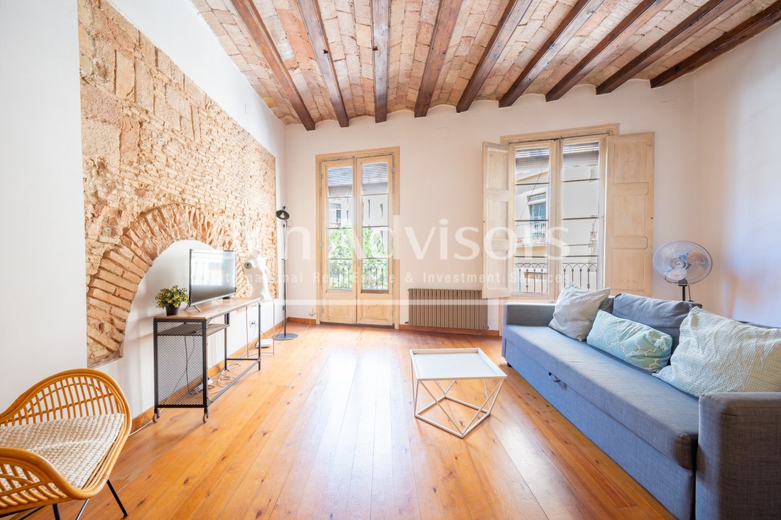Apartment in Ciutat Vella, Barcelona, Spain 3 - 15876851