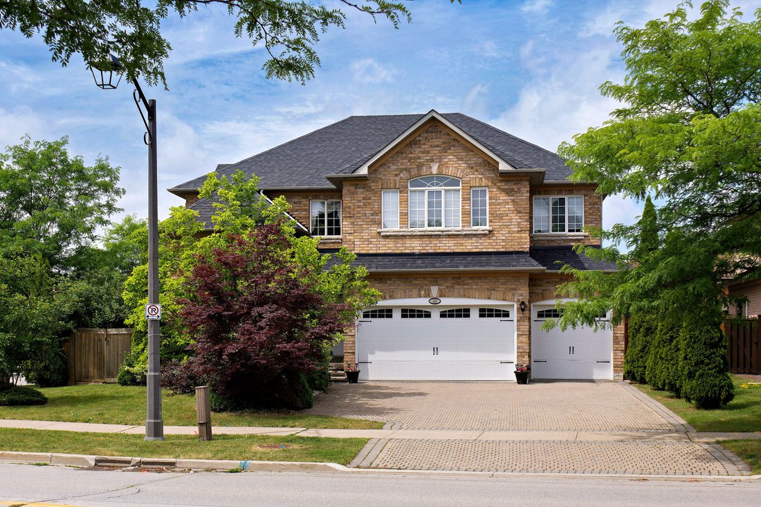 House in Vaughan, Ontario, Canada 1 - 15875158