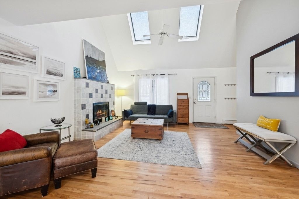 Hampton Bays, New York, United States 4 - 15877839