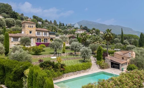 Maison à Le Bar-sur-Loup, Provence-Alpes-Côte d'Azur, France 1
