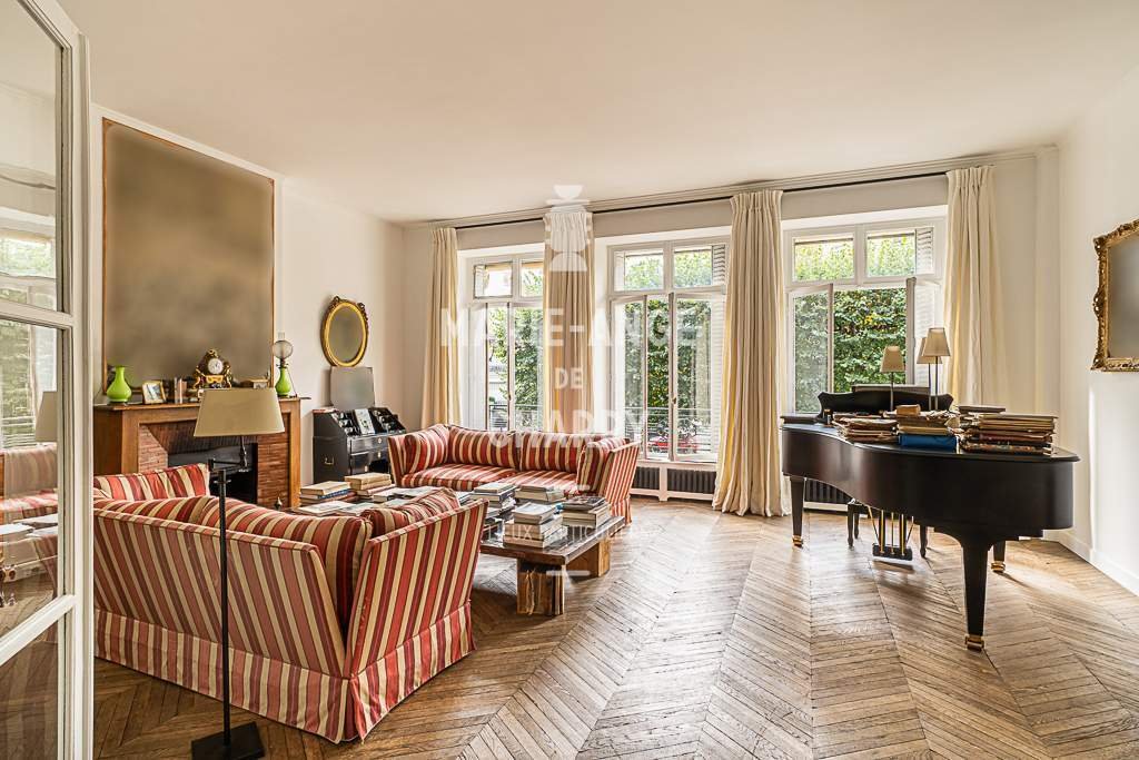 Apartment in Muette Nord, Paris 16e Arrondissement, Paris 1 - 15868543