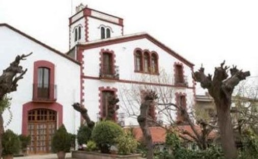 Country House in Vilafranca del Penedes, Catalonia, Spain 1