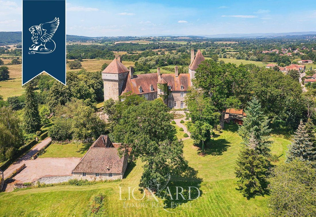 A Burgundian Crown: 1050 Years of Whispering Stones & Golden Vines