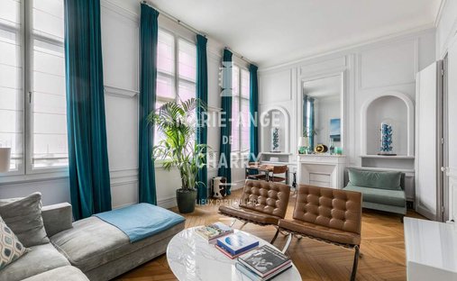 Apartment in Saint Thomas d'Aquin, Paris 7e Arrondissement, Paris 1