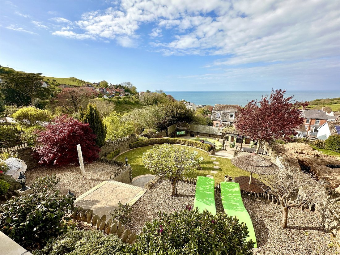 House in Ilfracombe, England 5 - 15877184