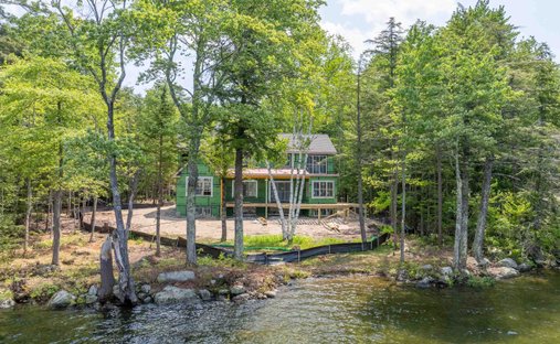 House in Center Harbor, New Hampshire, United States 1