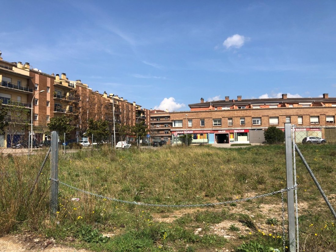 Land in Figueres, Katalonien, Spanien 4 - 15880011