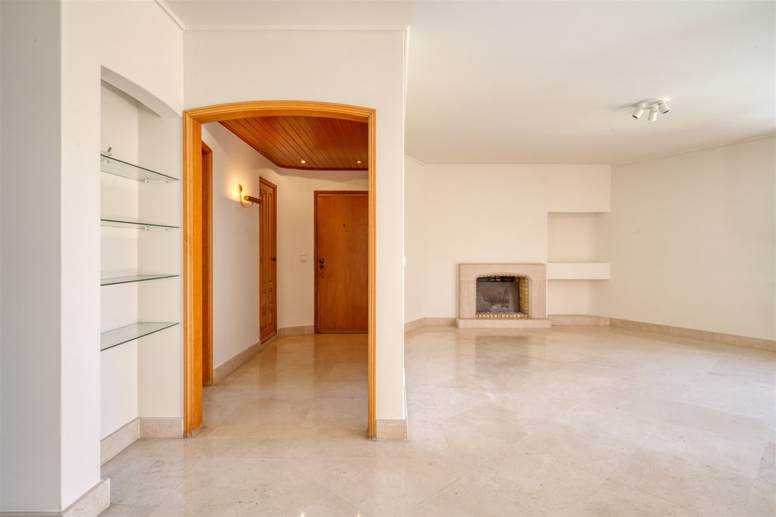 Apartment in Cascais e Estoril, Lisbon, Portugal 5 - 15875174