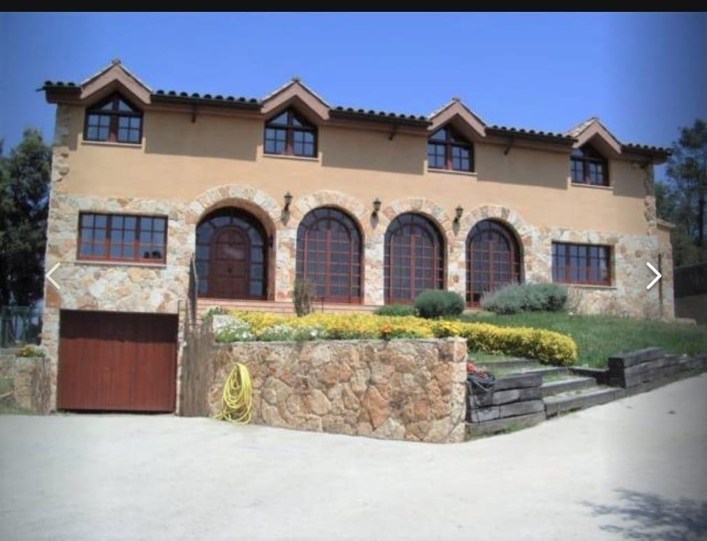 Villa in Montcada i Reixac, Catalonia, Spain 2 - 15881462