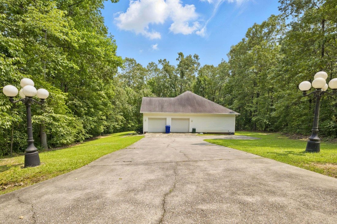 House in Salem, South Carolina, United States 3 - 15876167