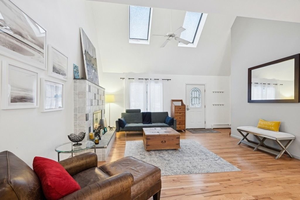 Hampton Bays, New York, United States 5 - 15877839