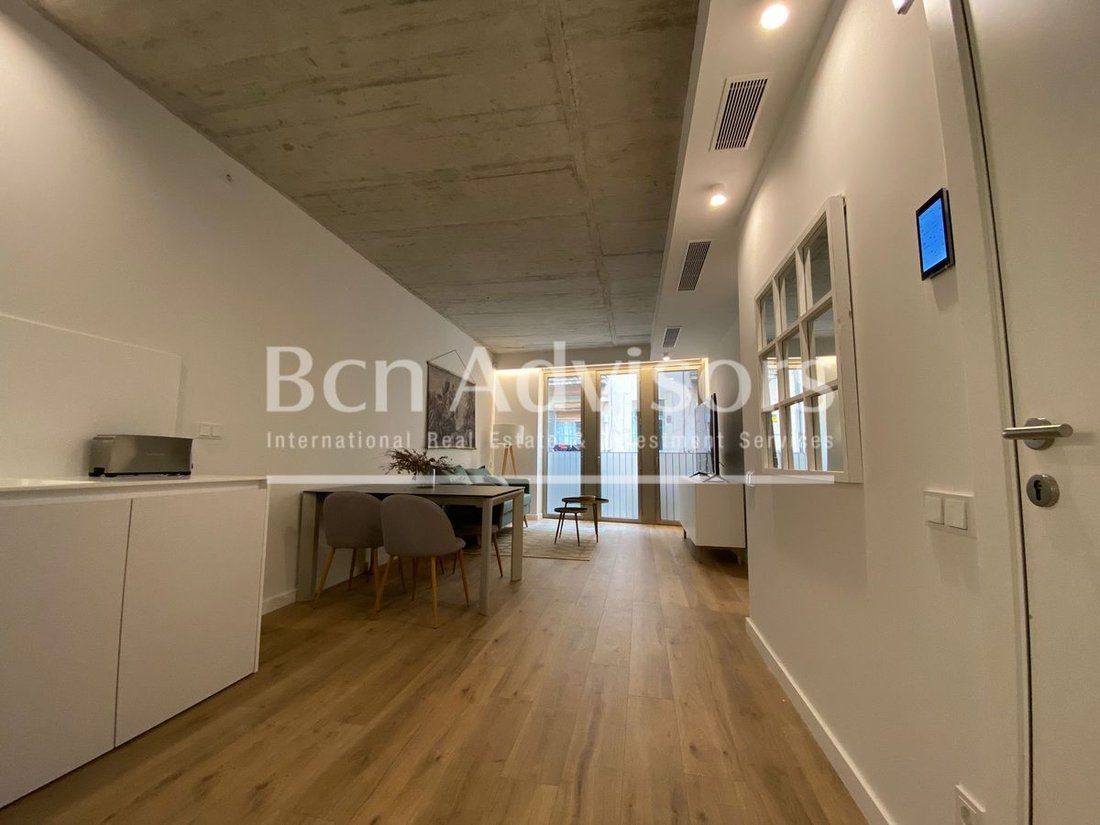 Apartment in Ciutat Vella, Barcelona, Spain 3 - 15876852