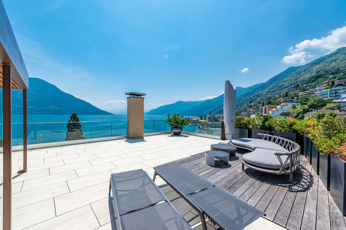 Penthouse Duplex In The Core With Spectacular Views Of Lake Maggiore
