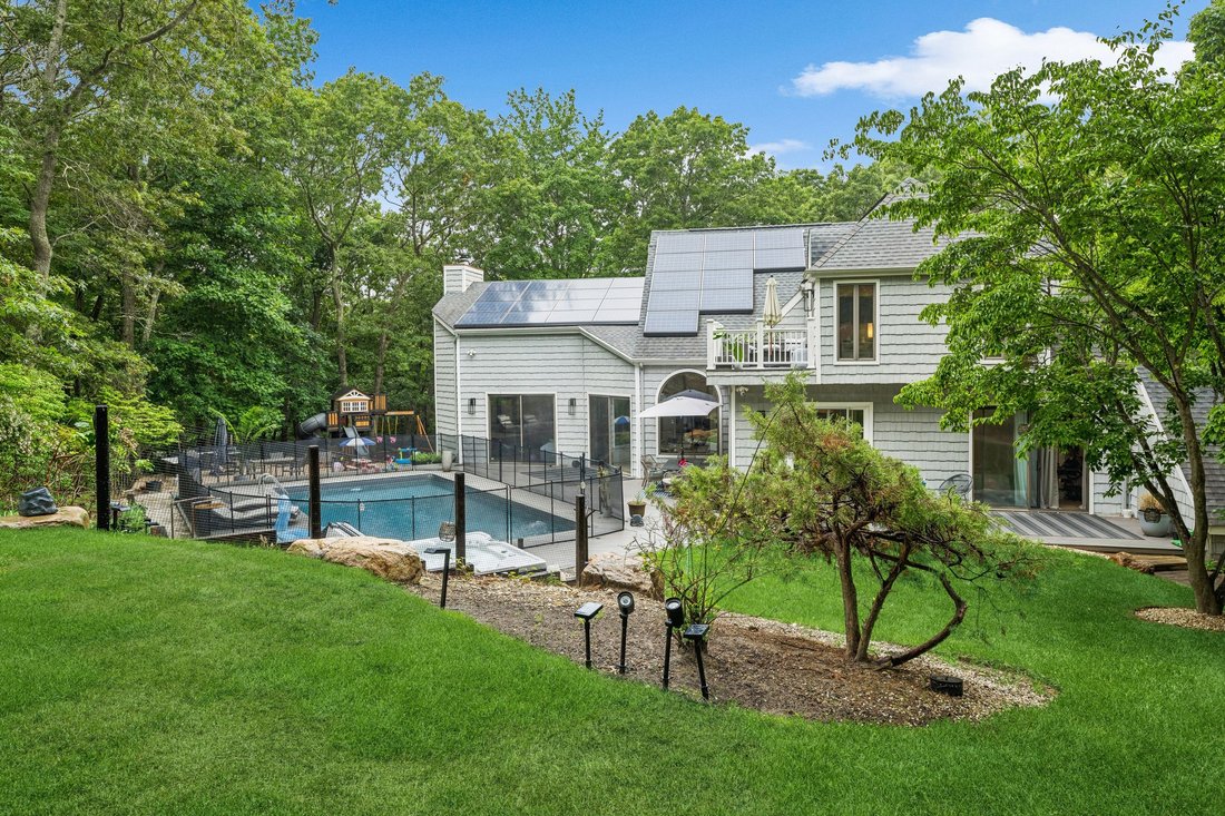 Sag Harbor, New York, United States 1 - 15879230